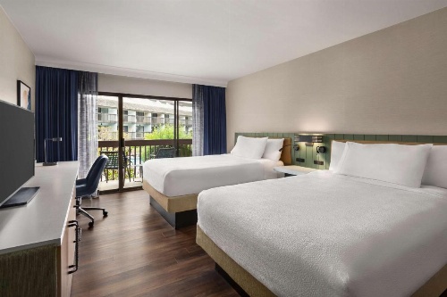 Hilton Garden Inn Monterey image 21