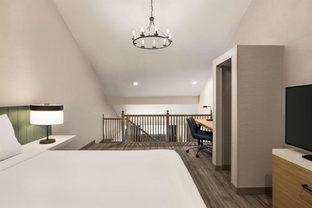 Hilton Garden Inn Monterey Image 29