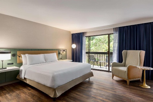 Hilton Garden Inn Monterey image 35