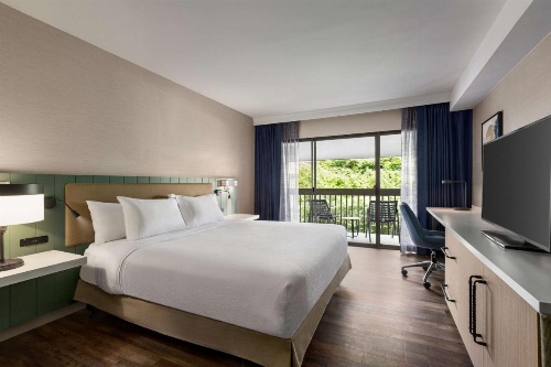 Hilton Garden Inn Monterey image 39